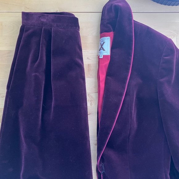 Vintage Velvet Dress Suit 2pc size xs - Picture 7 of 8